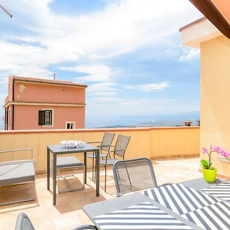 Sunset Holiday Home Taormina Exterior photo