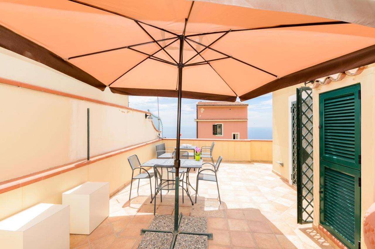 Sunset Holiday Home Taormina Exterior photo
